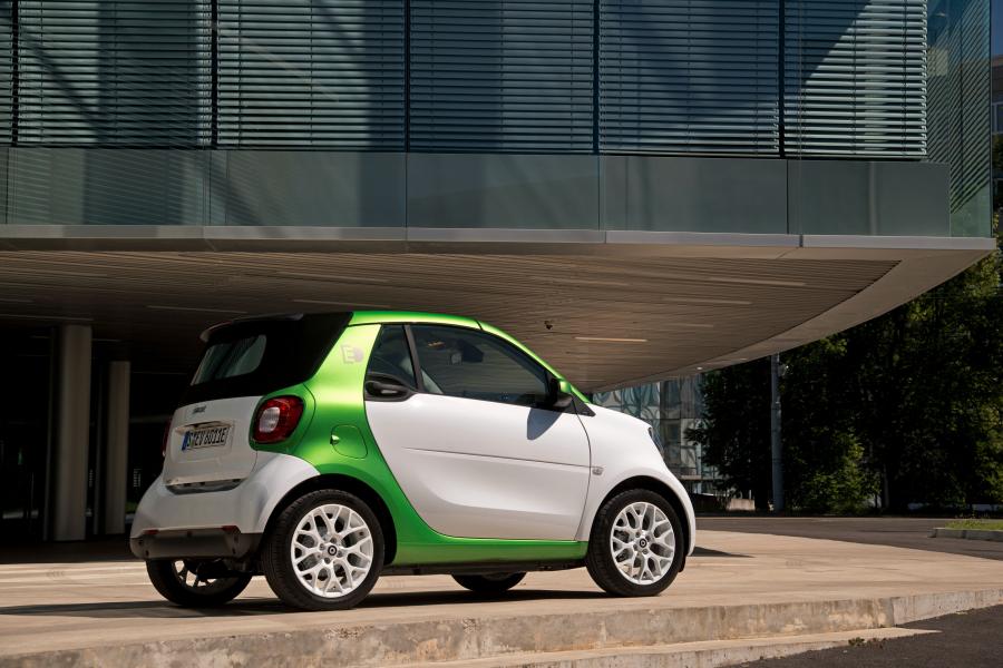  Smart ForTwo Prime Cabrio Electric Drive 2017 года  (WW) (фото 20 из 35)